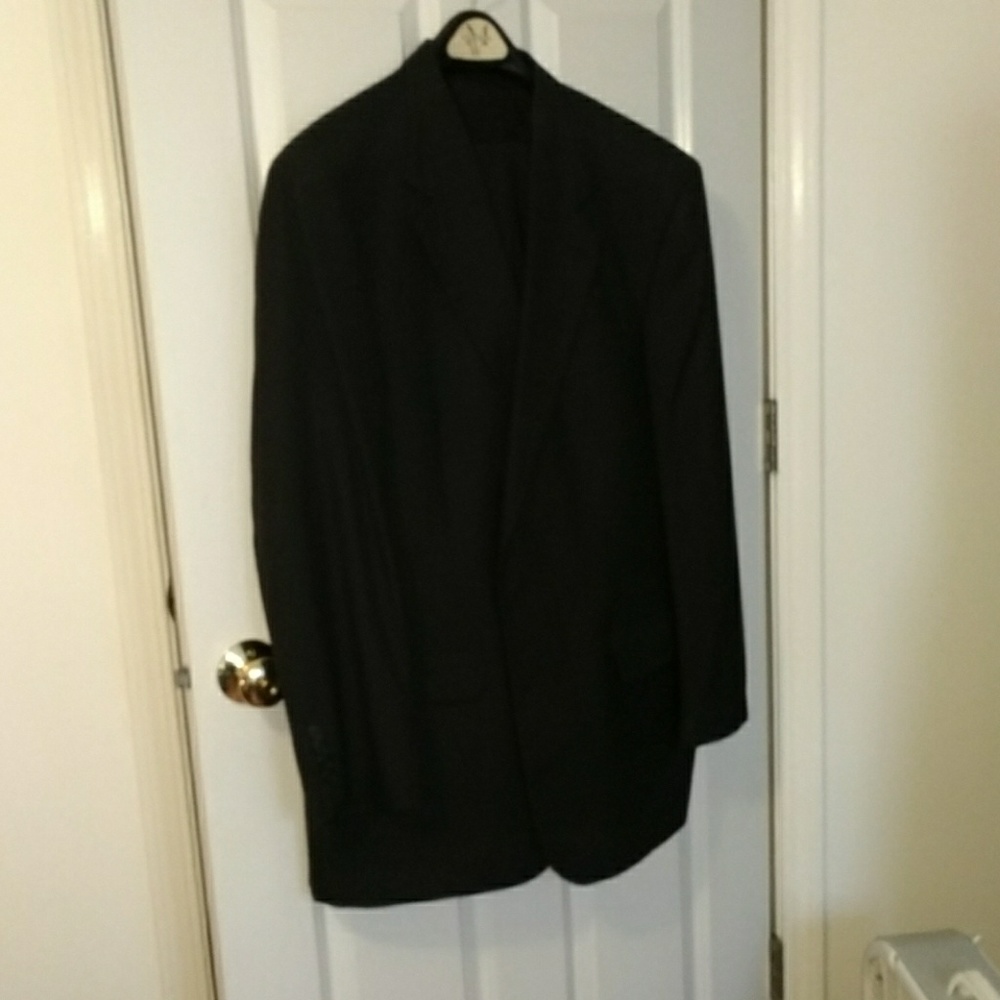 Dark gray man's suit, 2 piece pants and jacket